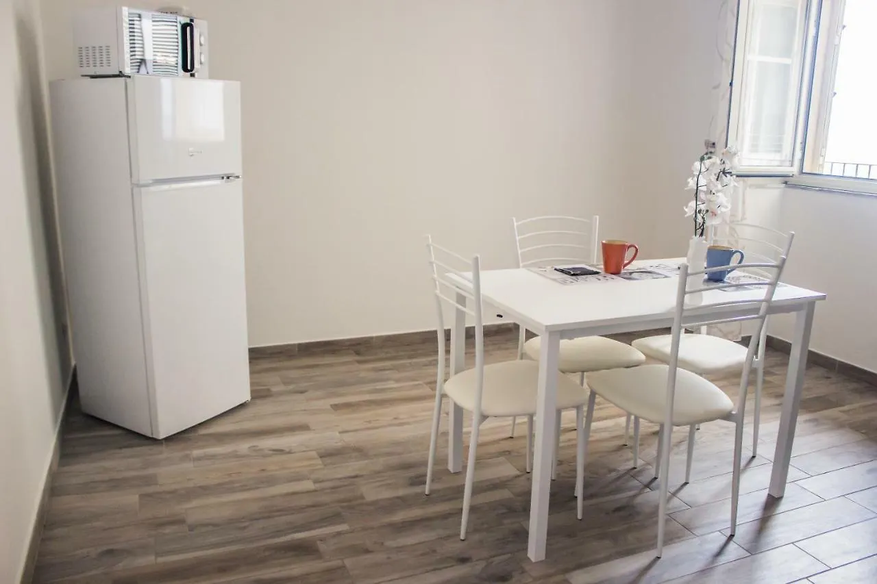 Un Posto Al Sole Appartement Syracuse